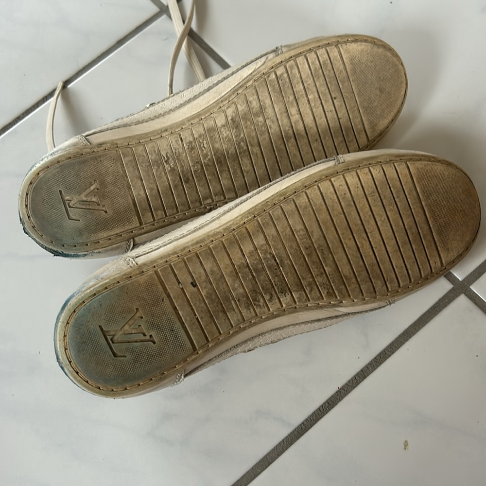 Louis Vuitton Sneakers Blue Eggshell sz 37.5 U.S. 7.5 - Picture 4 of 8